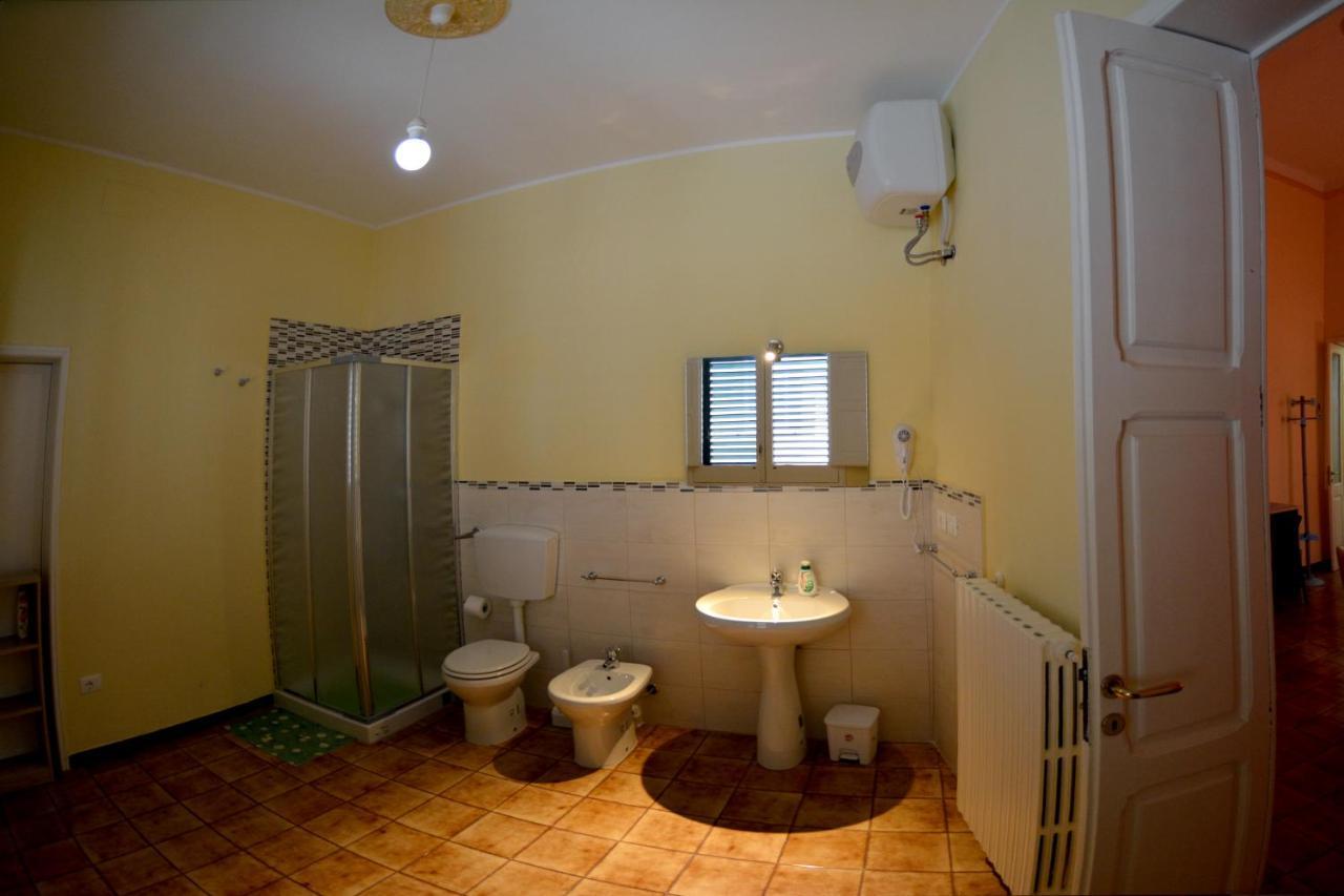 La Torre Bed and Breakfast Leverano Buitenkant foto